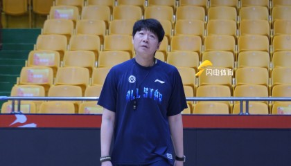 世界杯官方正版软件下载-山东高速男篮止步八强，邱彪赛后向球迷致歉
